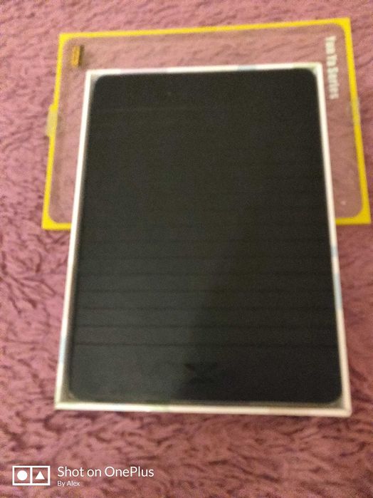 Чехол  для  IPad Air 2
