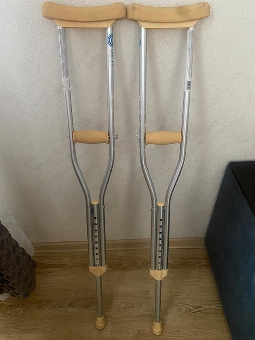 Продам костыли в отличном состоянии