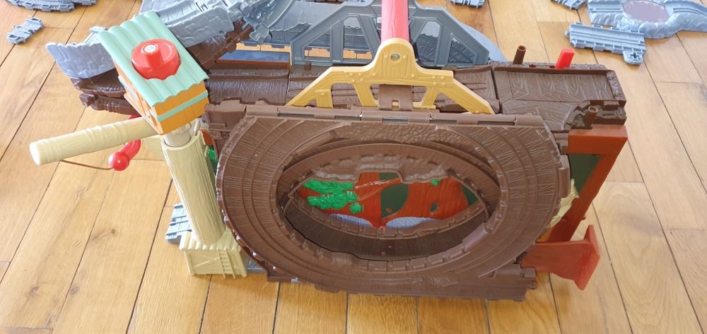 Traseu trenulețe Thomas and friends