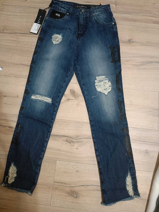 ОРИГИНАЛНИ John RICHMOND дънки и тениски