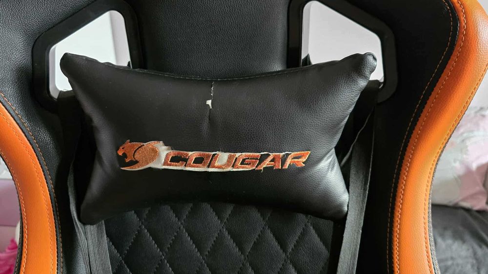 Геймърски стол COUGAR ARMOR S – ергономичен, ТОП КОМФОРТ И КАЧЕСТВО!