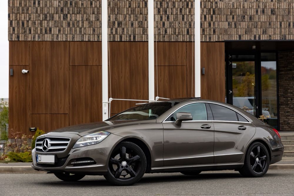 MERCEDES-BENZ CLS 2012 — imagine 3