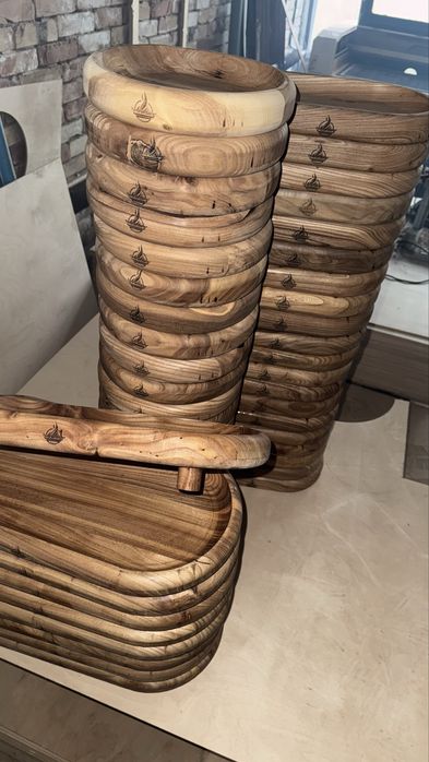 Стейк доски, тарелки