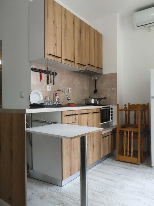 Дава се под наем Ателие в к.к. Слънчев бряг - 30 кв.м за 298.86 € - Снимка #6