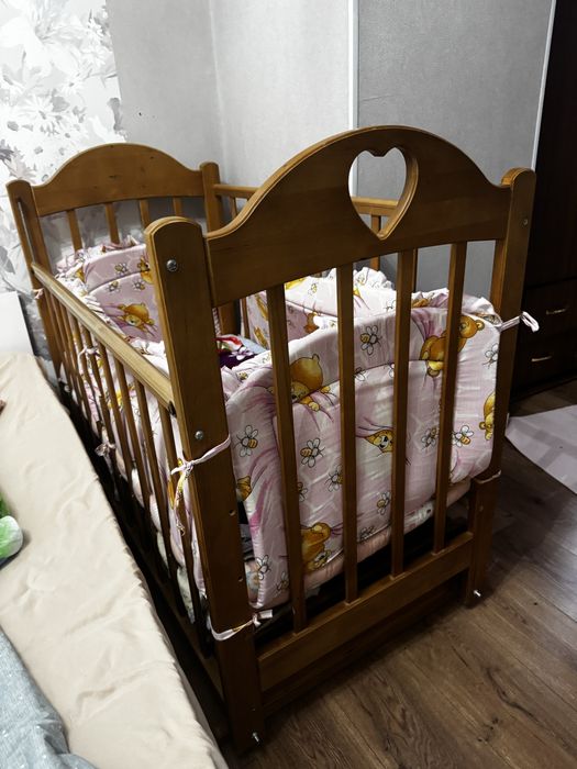 отдам даром кроватку