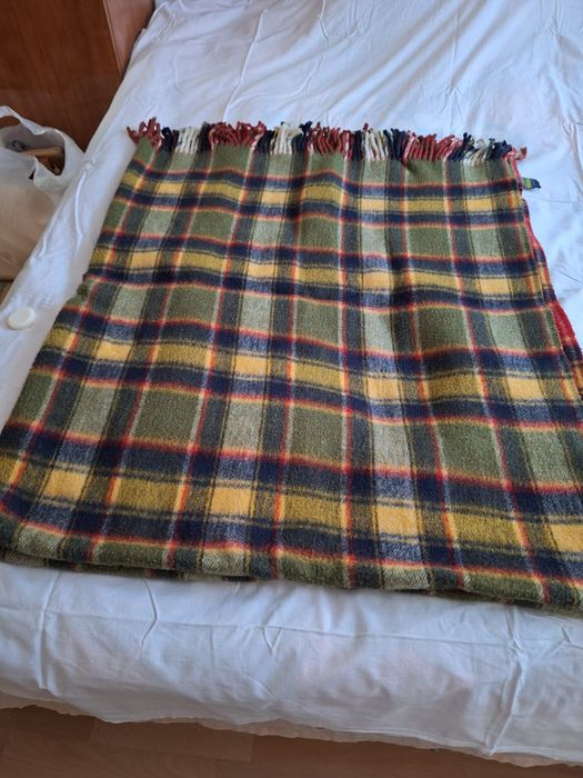 Шторы и плед б/у