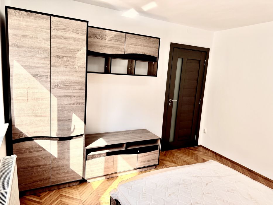 De închiriat – Apartament 2 camere, complet mobilat și utilat