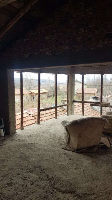 Продава къща в с.Боровец,общ.Кочериново