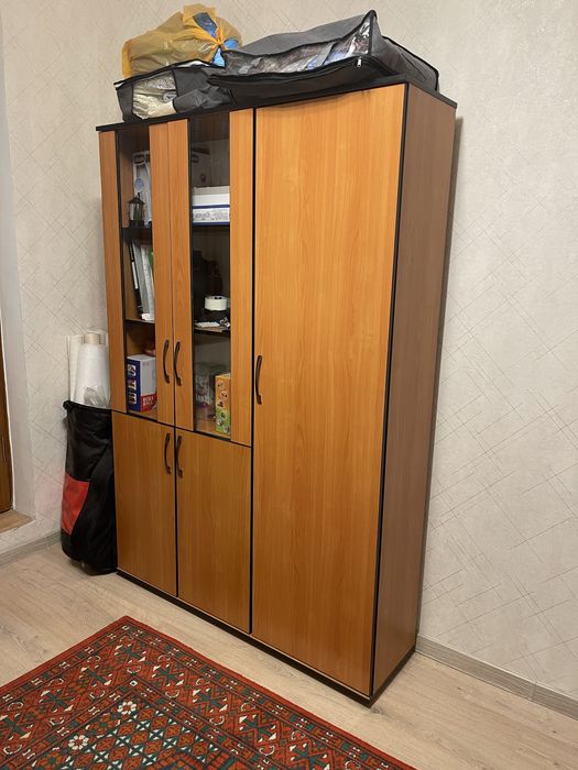Шкаф для дома, офиса