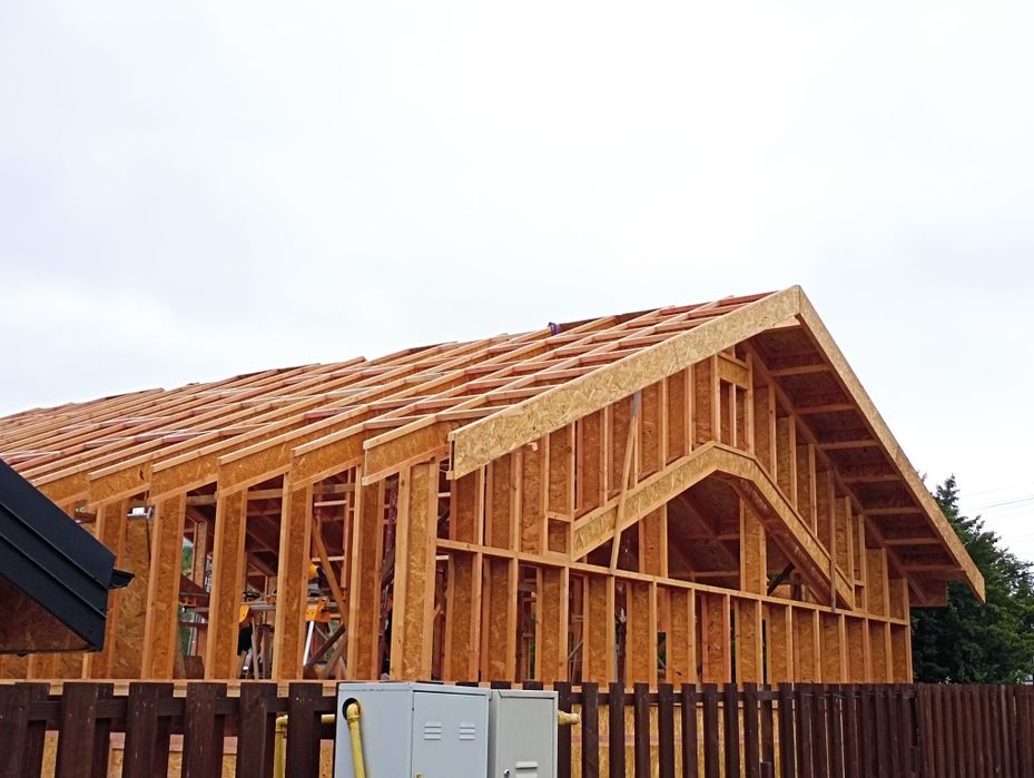 Kit grinzi din lemn i joist  de la 4500€