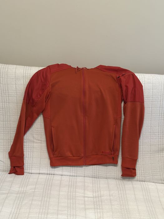 Bluza sport cu gluga marimea M