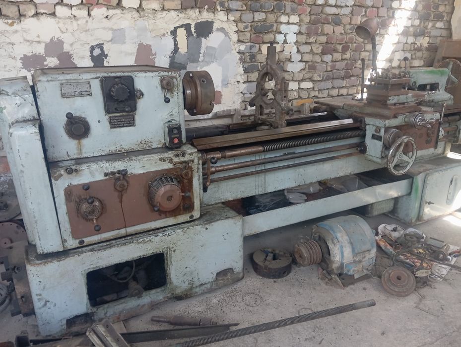 Tokirniy stanok 1A625