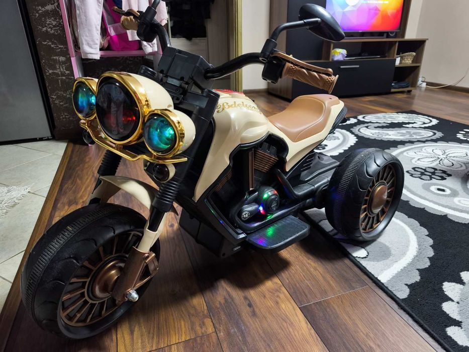 Електрическо моторче