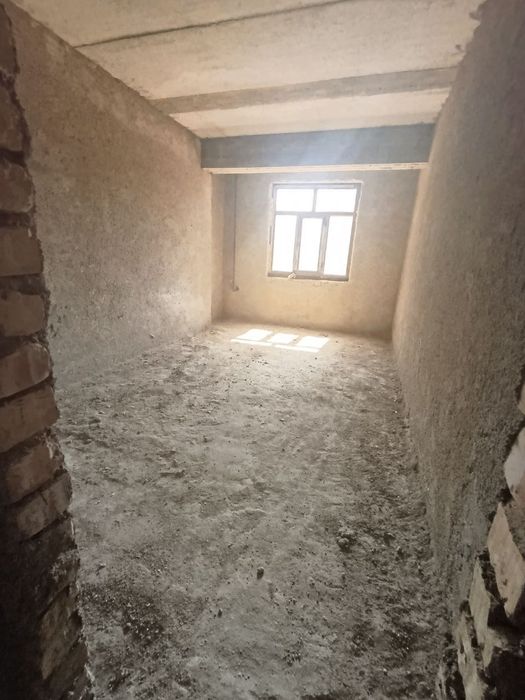 Срочно продается квартира 60кв 2 этаж. кадастр бор!