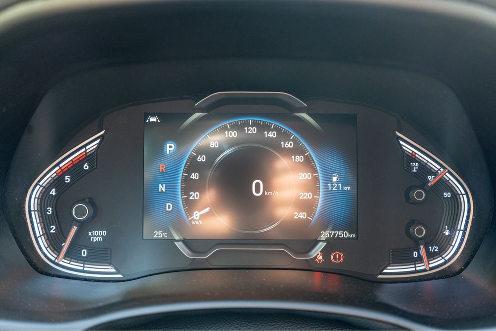 Hyundai i30 AUTOMAT • Diesel • Navi • Cameră • Încălzire scaune • Climatronic • Încălzire volan • Senzori parcare față/spate