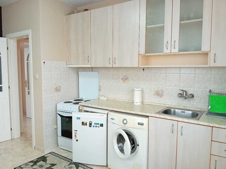 Дава се под наем Двустаен апартамент в София, Модерно предградие - 70 кв.м за 612 € - Снимка #14