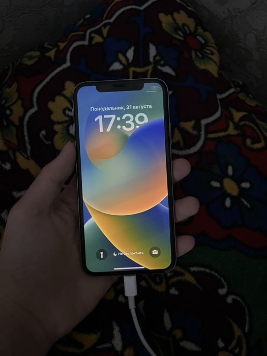 Iphone x идеальном состояний