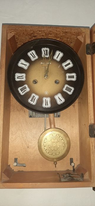 Настенные часы янтарь временСССР