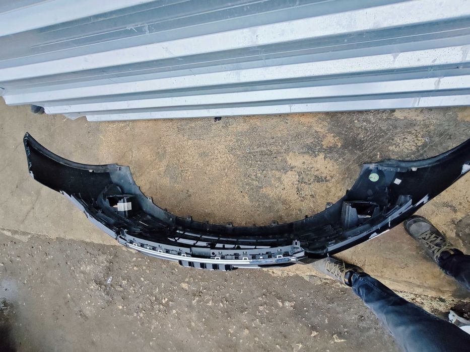 Предна броня Audi A7 4g8 C7 Facelift с отвори за дистроник