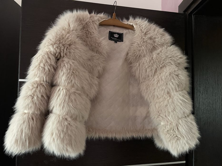 Пролетно палто с косъм