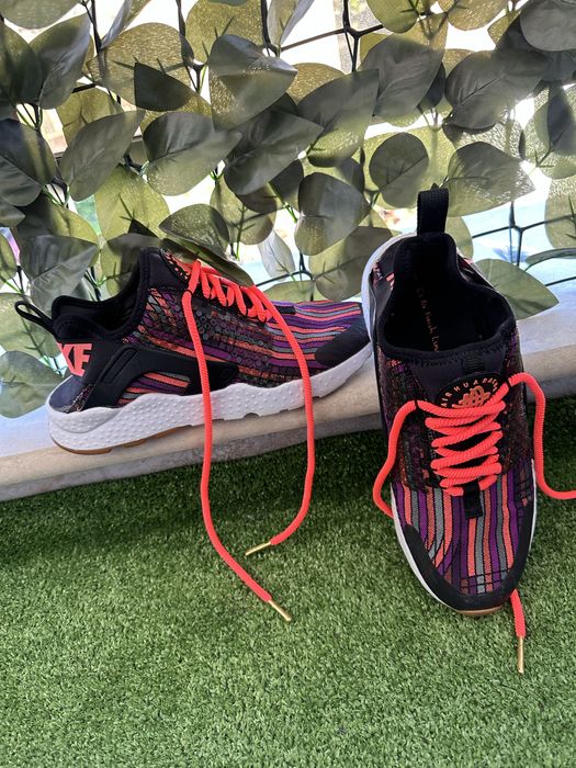 Дамски маратонки Nike Huarache