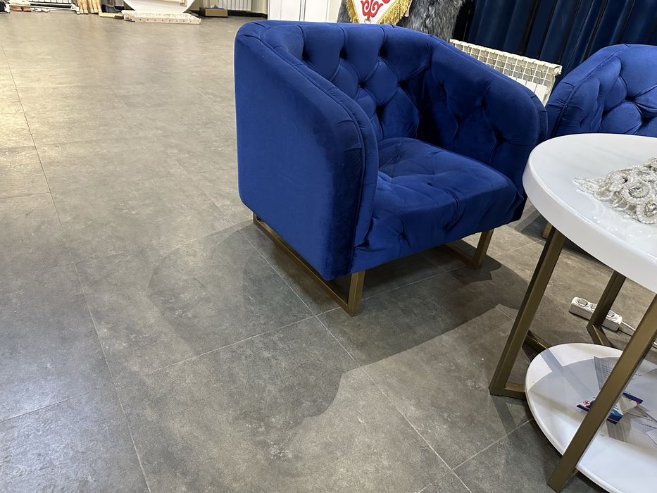 Продам Диван и кресло