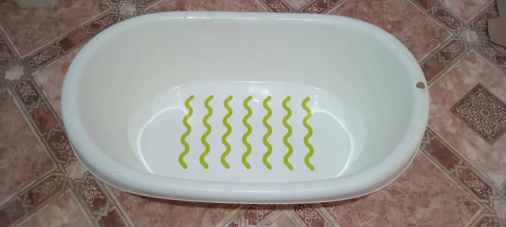Ванна для новорождённого ребёнка