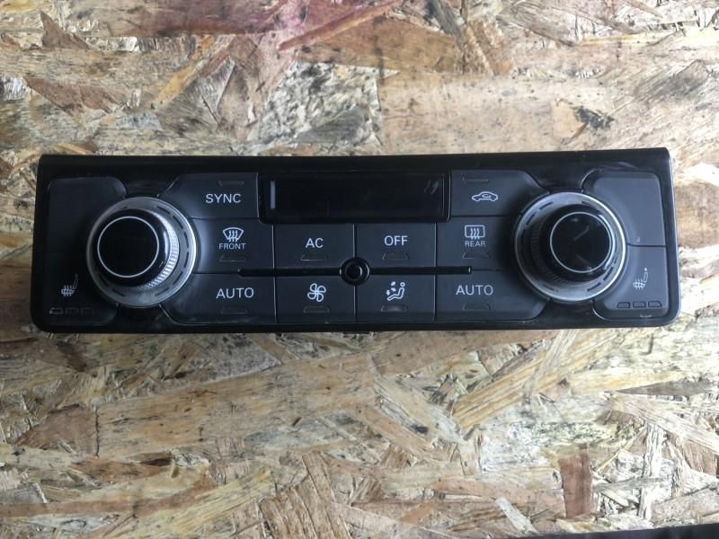 Climatronic cu incalzire in scaune 4h0820043d Audi A8 D4/4H [2010 - 2