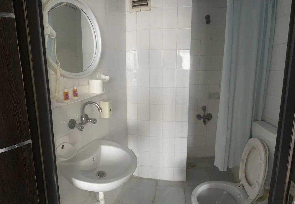 Дава се под наем  в Пловдив, Съдийски - 16 кв.м за 71.4 € - Снимка #1