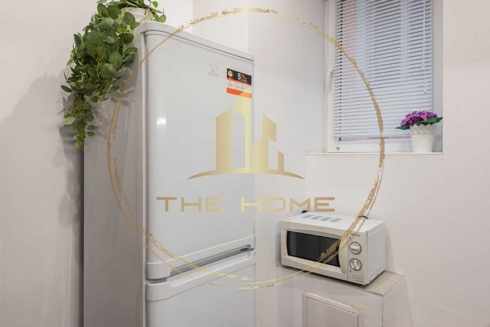 Отлична цена 3 стаен Център