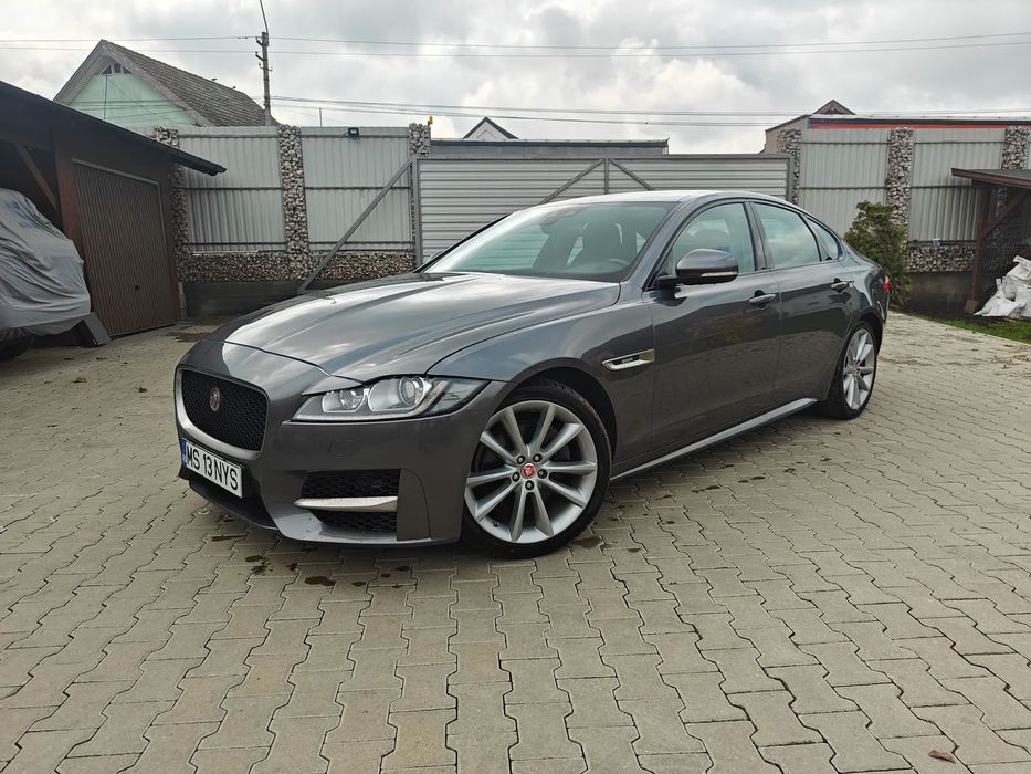 Jaguar XF 2.0 sport 204 cp stare ft bună