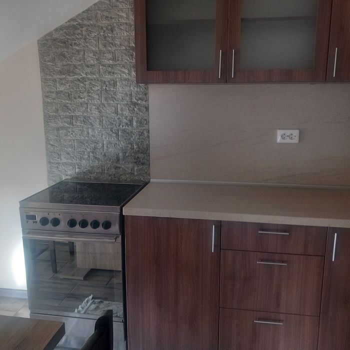 Дава се под наем Етаж от къща в Левски - 65 кв.м за 398.82 € - Снимка #5