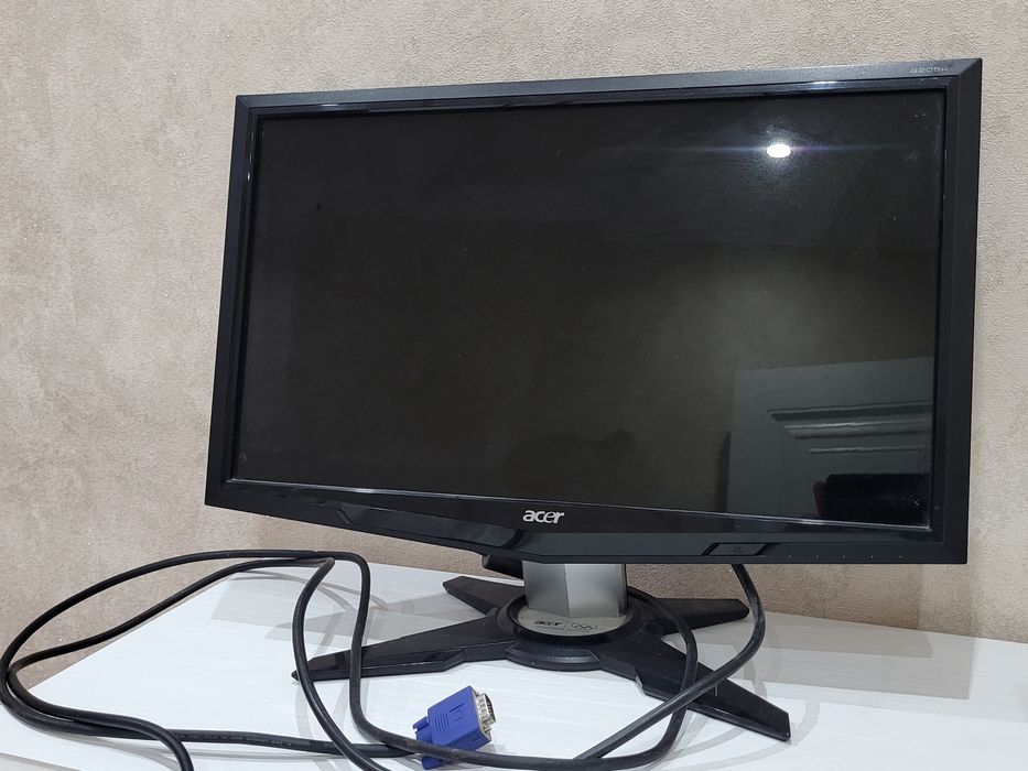 Монитор Acer продаётся