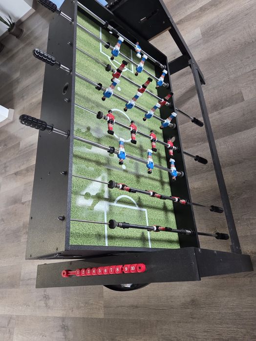 masa biliard care se roteste si e masa de fotbal