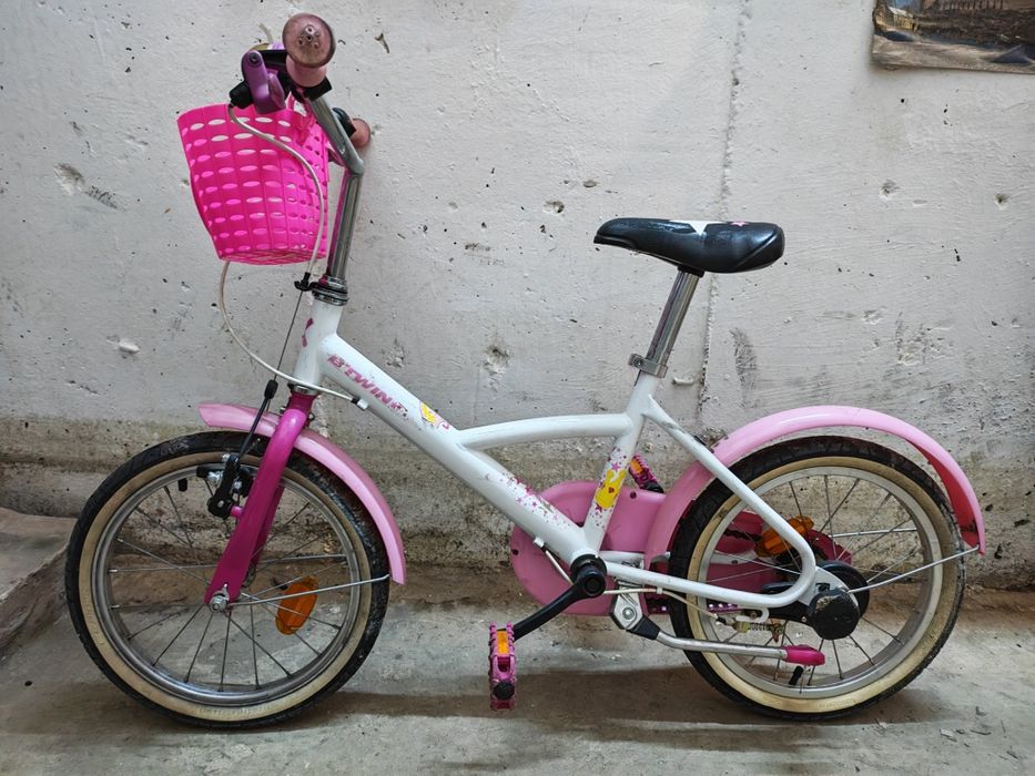 Vand bicicleta fetite