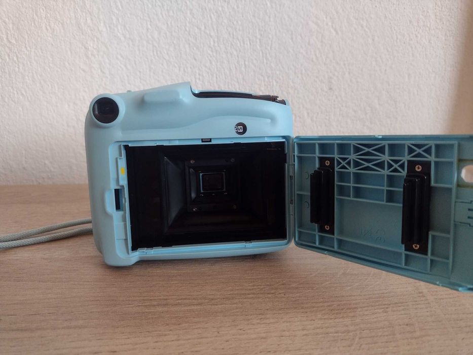 FUJIFILM INSTAX MINI 11 за части или ремонт