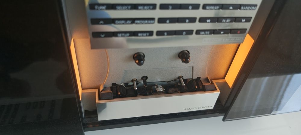 Bang Olufsen BeoSound Ouverture - Perfect Functional