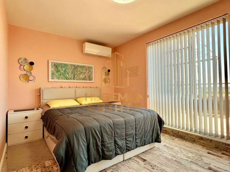 Продава се Тристаен апартамент в Варна, Кайсиева градина - 75 кв.м за 1292 €/кв.м - Снимка #3