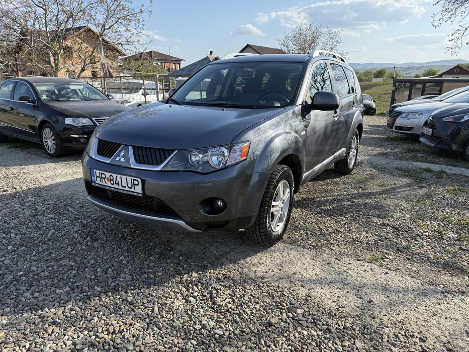 mitsubishi outlander
