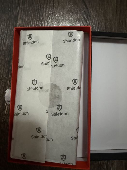 Iphone 17 2025 кейс естествена кожа