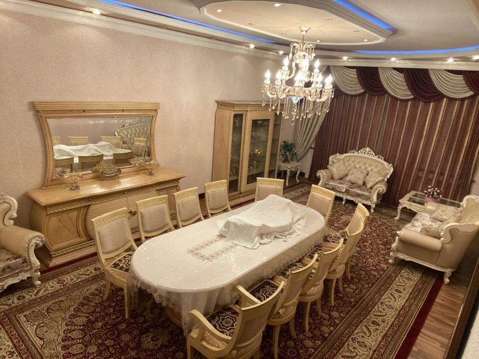 Almazor rayonida kotta uchaska sotiladi