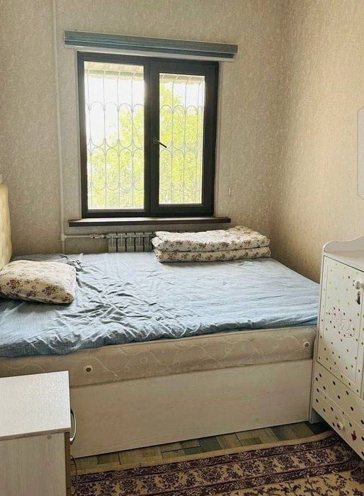 Чилонзор метроси ёнида безмаклер квартира