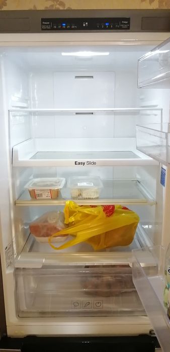 Продам холодильник