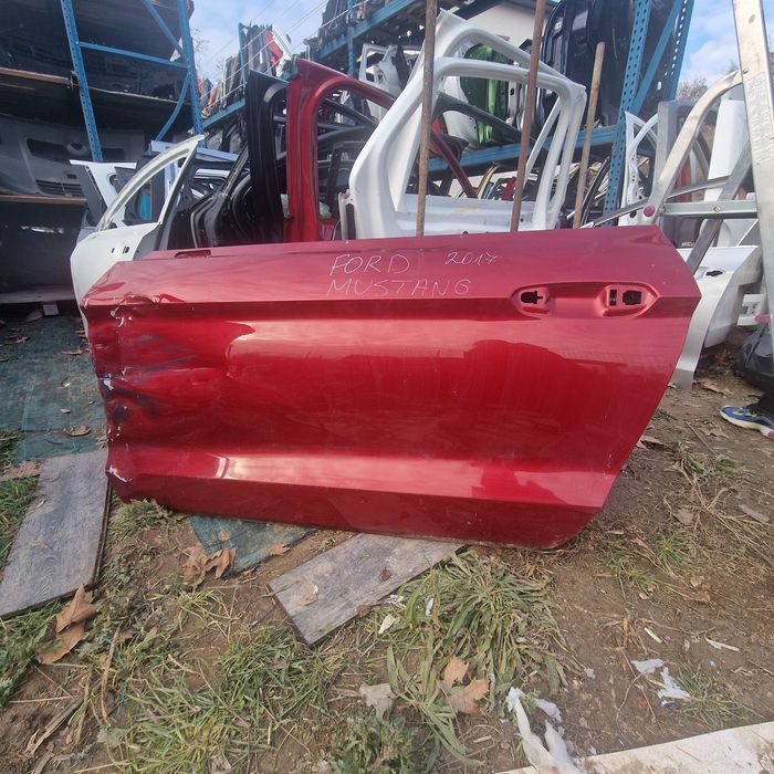 Ford Mustang 2017  лява врата