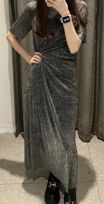 Платье Манго 6000 тенге