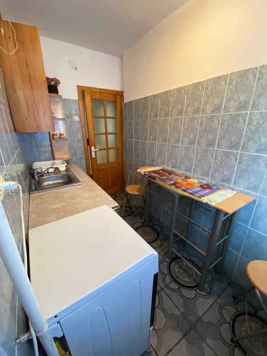 Garsoniera de vanzare