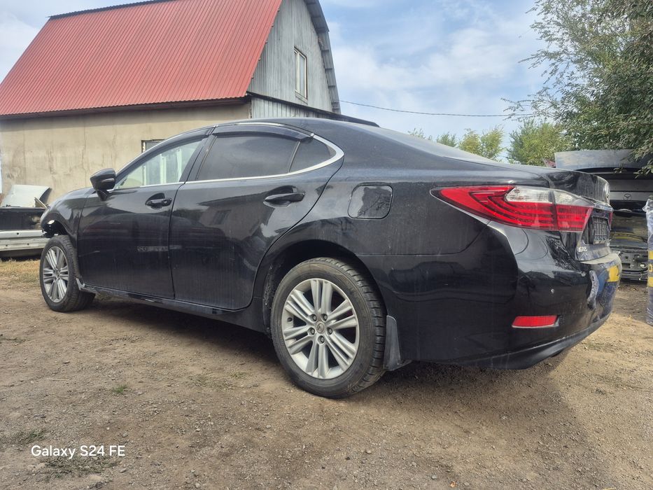 Лексус ес 250 на запчасть