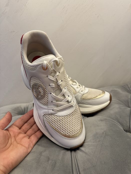 Снимърси Zuma Michael Kors