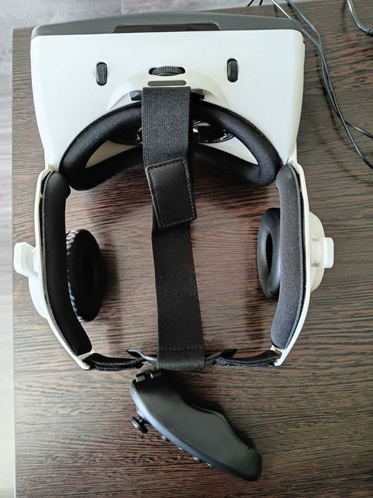 VR-очки новые (не шлем)