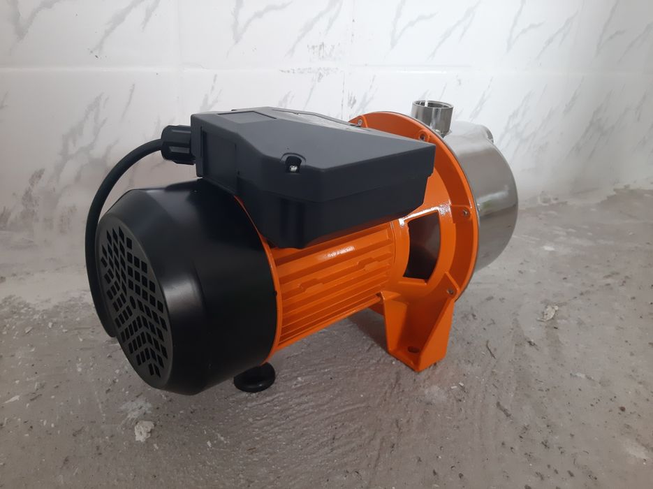 Pompa hidrofor 1500w bobinaj cupru cu corp de aluminiu si carcasa inox